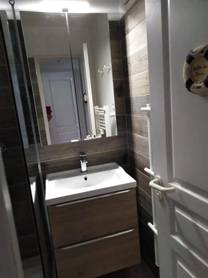 Lägenhet Appartement T2 Avec Piscine A 100 M De La Plage Six-Fours-les-Plages Frankrike
