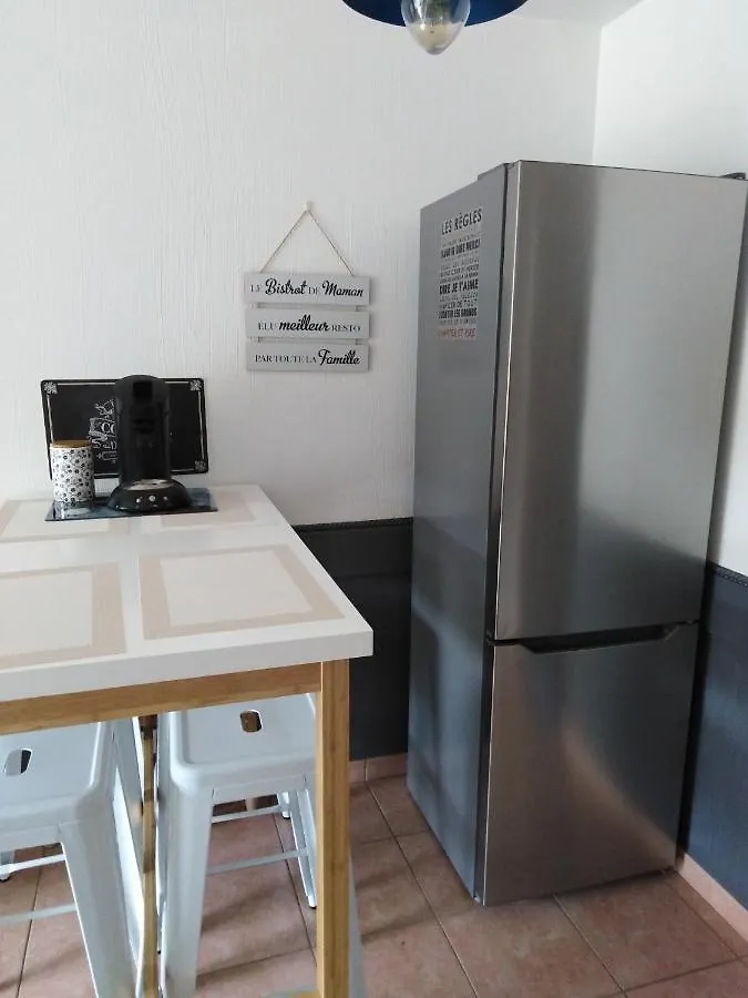 Lägenhet Appartement T2 Avec Piscine A 100 M De La Plage Six-Fours-les-Plages
